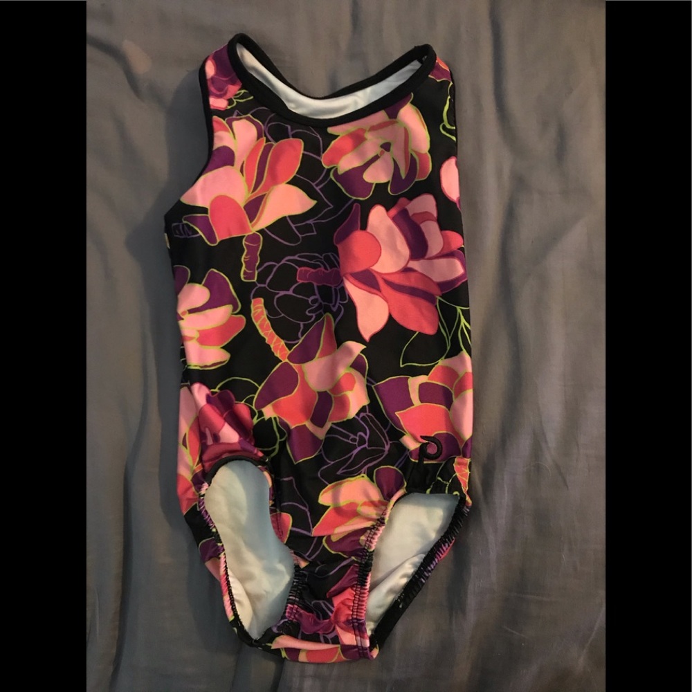 Girls Plum leotard in size medium